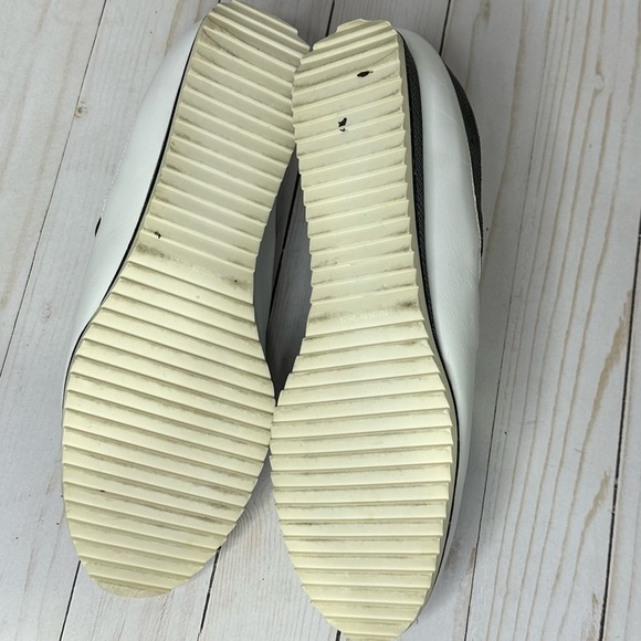 Stuart Weitzman Black and White Getaway Sneakers - Picture 13 of 14